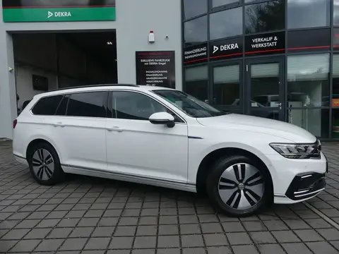 Used VOLKSWAGEN PASSAT Petrol 2020 Ad 