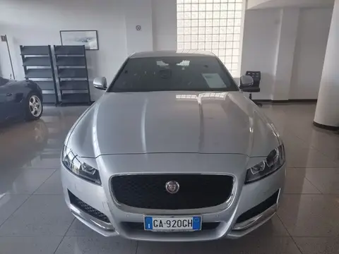 Annonce JAGUAR XF Diesel 2020 d'occasion 