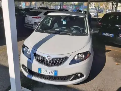 Used LANCIA YPSILON Hybrid 2021 Ad 