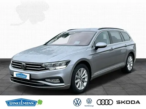 Used VOLKSWAGEN PASSAT Petrol 2024 Ad 