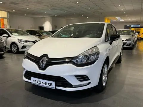 Used RENAULT CLIO Petrol 2018 Ad 