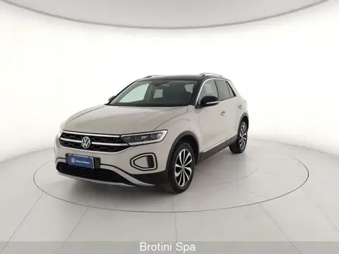 Used VOLKSWAGEN T-ROC Diesel 2022 Ad 