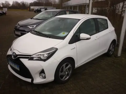 Used TOYOTA YARIS Hybrid 2016 Ad 