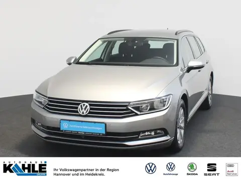 Used VOLKSWAGEN PASSAT Petrol 2015 Ad 