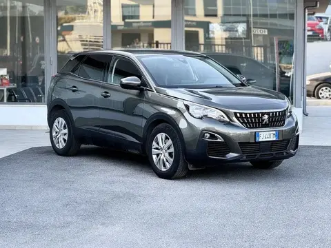 Annonce PEUGEOT 3008 Essence 2017 d'occasion 