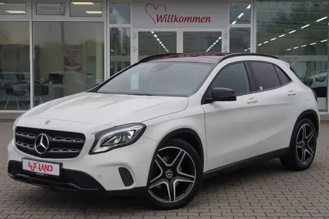 Annonce MERCEDES-BENZ CLASSE GLA Essence 2017 d'occasion 