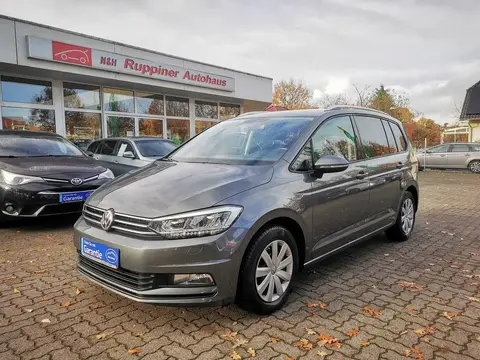 Used VOLKSWAGEN TOURAN Diesel 2016 Ad 