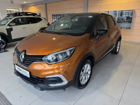 Used RENAULT CAPTUR Petrol 2019 Ad 