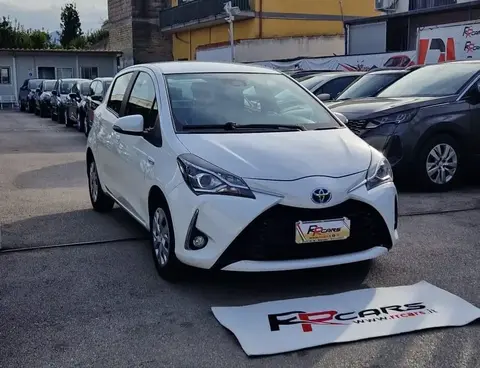 Used TOYOTA YARIS Hybrid 2019 Ad 