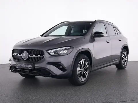 Used MERCEDES-BENZ CLASSE GLA Hybrid 2024 Ad 