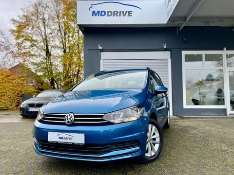 Used VOLKSWAGEN TOURAN Diesel 2017 Ad 