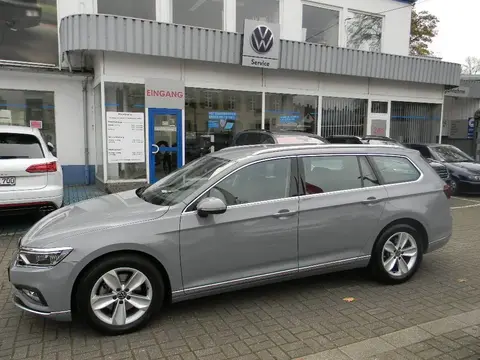 Used VOLKSWAGEN PASSAT Diesel 2022 Ad 