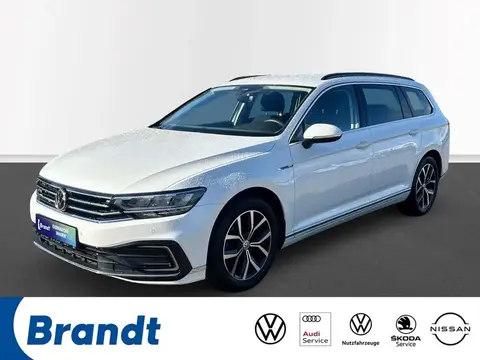 Used VOLKSWAGEN PASSAT Hybrid 2020 Ad 