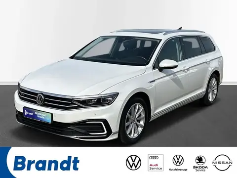 Used VOLKSWAGEN PASSAT Hybrid 2020 Ad 