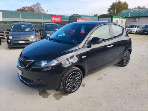 Used LANCIA YPSILON Hybrid 2021 Ad 