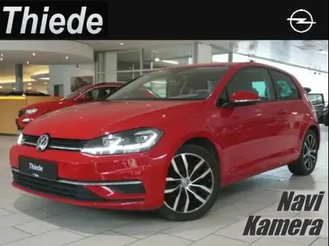 Used VOLKSWAGEN GOLF Petrol 2017 Ad 