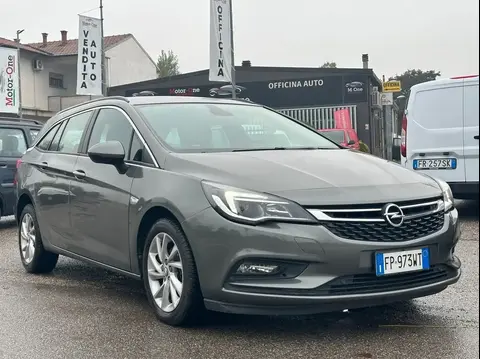 Used OPEL ASTRA Diesel 2018 Ad 