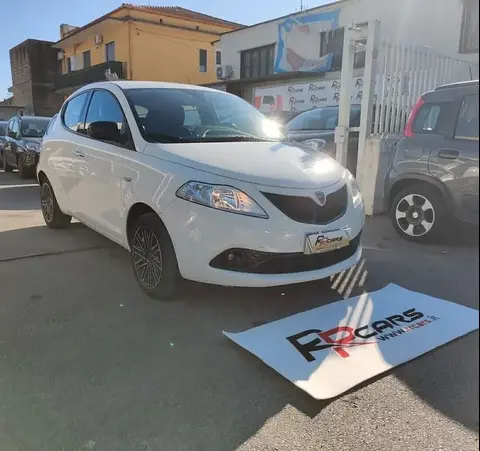 Used LANCIA YPSILON Hybrid 2021 Ad 