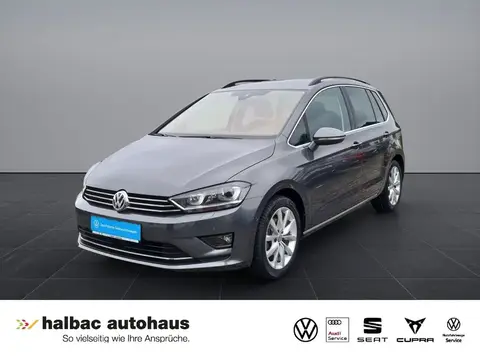 Used VOLKSWAGEN GOLF Petrol 2017 Ad 