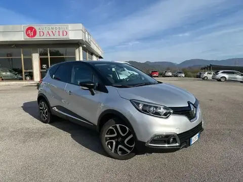 Used RENAULT CAPTUR Petrol 2017 Ad 