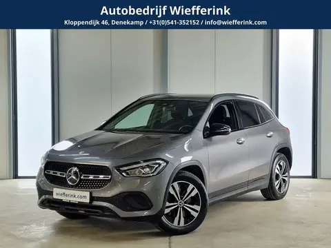 Used MERCEDES-BENZ CLASSE GLA Hybrid 2022 Ad 