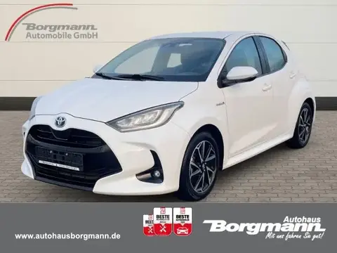 Used TOYOTA YARIS Hybrid 2021 Ad 