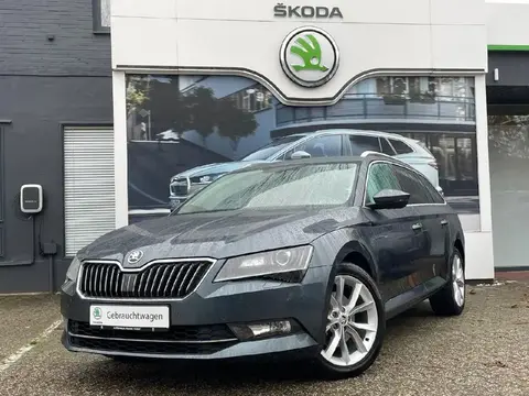 Used SKODA SUPERB Petrol 2019 Ad 