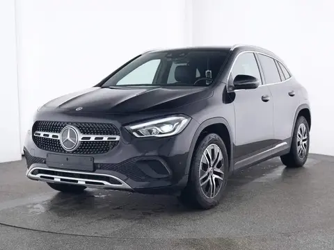 Used MERCEDES-BENZ CLASSE GLA Petrol 2023 Ad 