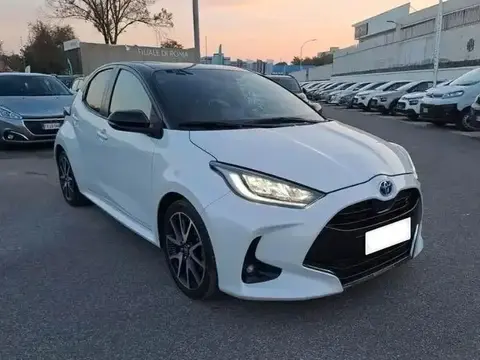 Used TOYOTA YARIS Hybrid 2020 Ad 