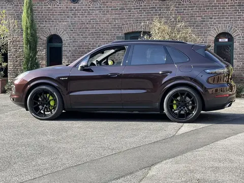 Used PORSCHE CAYENNE Hybrid 2018 Ad 