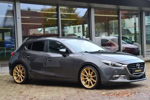 Annonce MAZDA 3 Essence 2018 d'occasion 