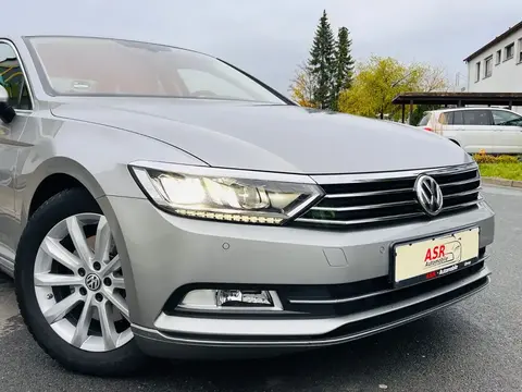 Used VOLKSWAGEN PASSAT Petrol 2014 Ad 