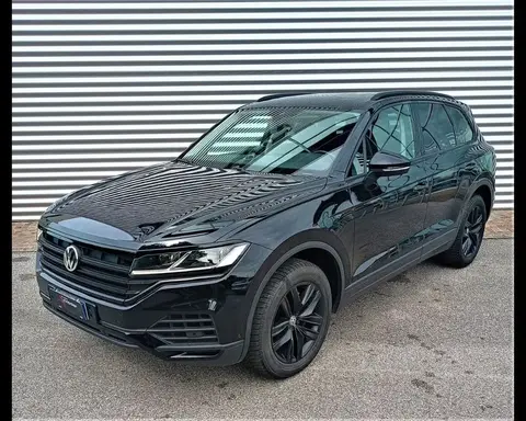 Used VOLKSWAGEN TOUAREG Diesel 2019 Ad 