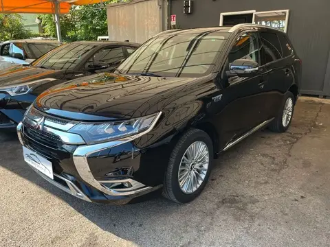 Used MITSUBISHI OUTLANDER Hybrid 2019 Ad 