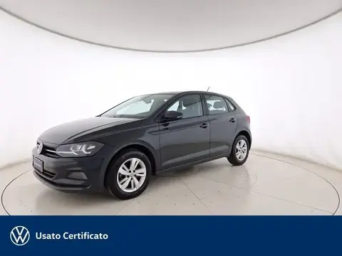 Used VOLKSWAGEN POLO  2019 Ad 