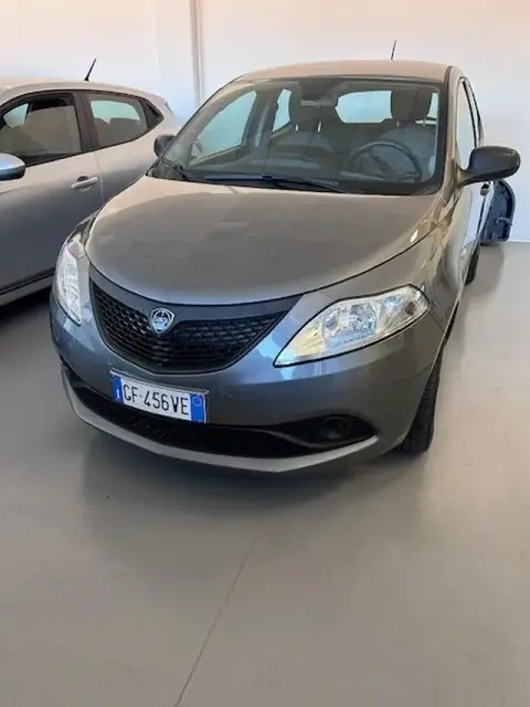 Annonce LANCIA YPSILON Hybride 2021 d'occasion 