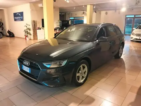 Used AUDI A4 Hybrid 2020 Ad 