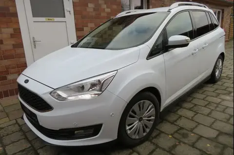 Used FORD GRAND C-MAX Petrol 2019 Ad 