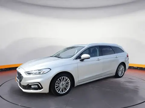 Used FORD MONDEO Hybrid 2021 Ad 