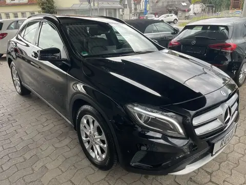 Used MERCEDES-BENZ CLASSE GLA Petrol 2015 Ad 