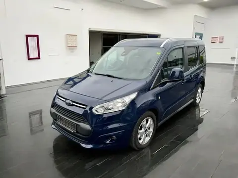 Used FORD TOURNEO Petrol 2017 Ad 