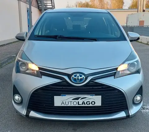 Used TOYOTA YARIS Hybrid 2016 Ad 