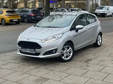 Annonce FORD FIESTA Essence 2017 d'occasion 