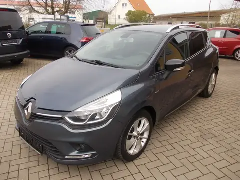 Used RENAULT CLIO Petrol 2017 Ad 