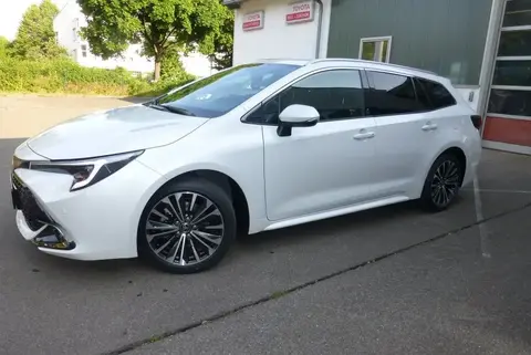 Used TOYOTA COROLLA Hybrid 2023 Ad 