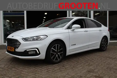 Used FORD MONDEO Hybrid 2019 Ad 