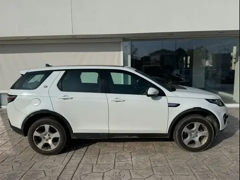 Used LAND ROVER DISCOVERY Diesel 2018 Ad 