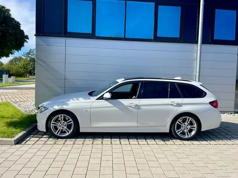 Used BMW SERIE 3 Petrol 2019 Ad 