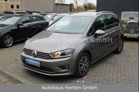 Used VOLKSWAGEN GOLF Petrol 2016 Ad 