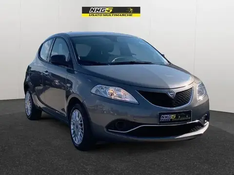 Annonce LANCIA YPSILON Essence 2015 d'occasion 